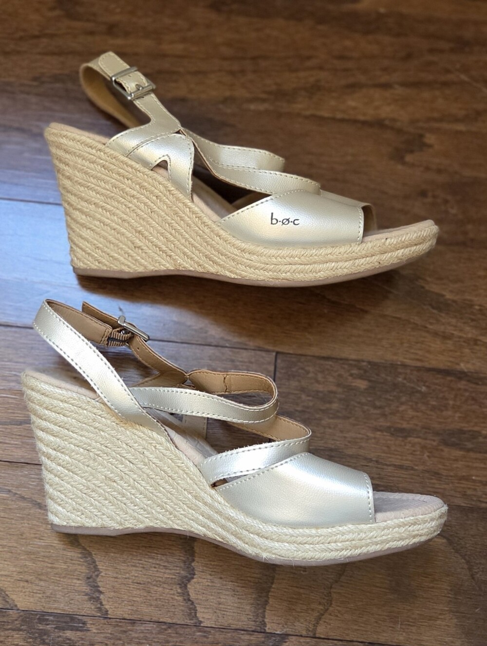 BOC Born Concept Gold Champagne Strappy Espadrille Wedge Sandal Size 8 - Picture 6 of 11